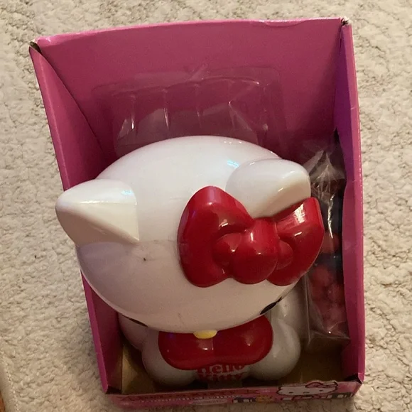 NWT Hello Kitty Gumball machine. - Picture 7 of 7